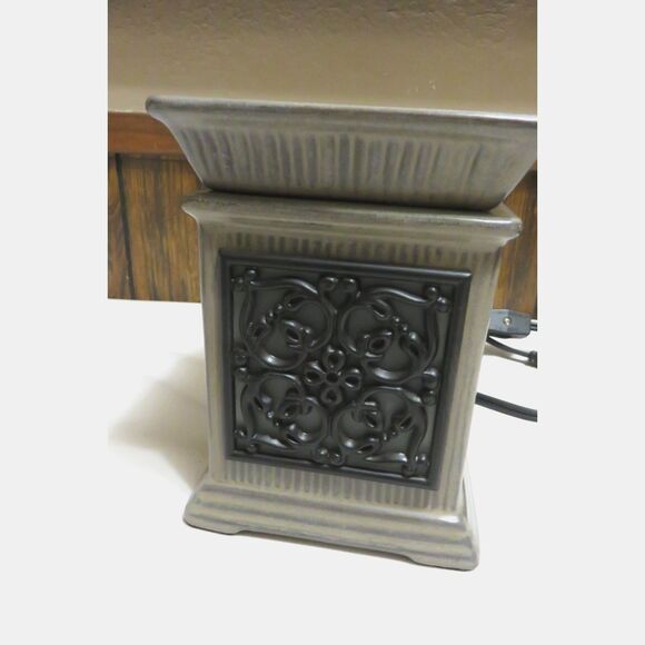 Scentsy Accents Retired Scentsy Jane Full Size Wax Warmer Poshmark